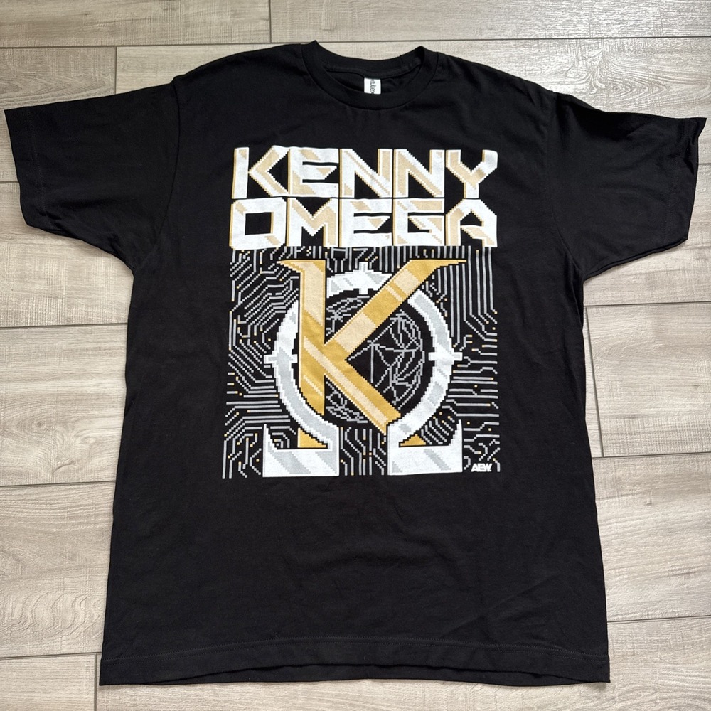 Pro Wrestling Crate Exclusive Kenny Omega 8-Bit T-Shirt SZ L AEW NJPW Black